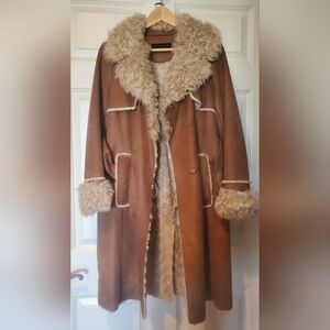 Sisley Genuine Shearling Coat – Size XS – Camel